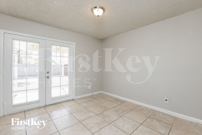 Photo - 8807 W Mercer Ln