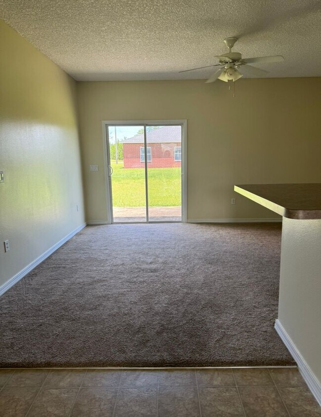 Photo - Sunny Hills Sub-Division