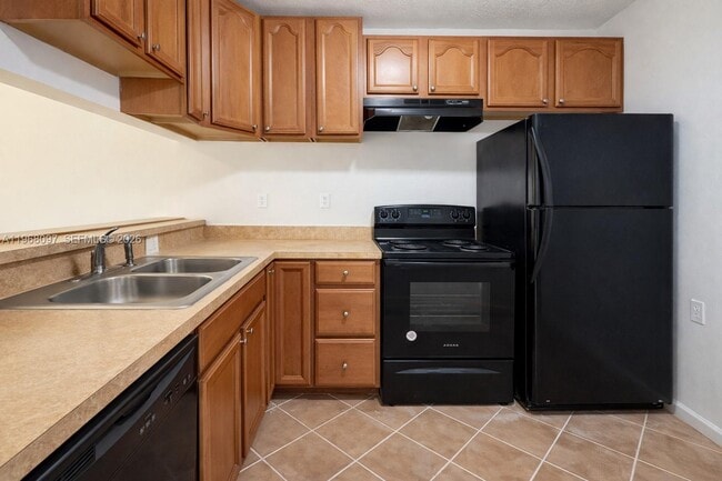 Photo - 971 Lake Terry Dr Unit C