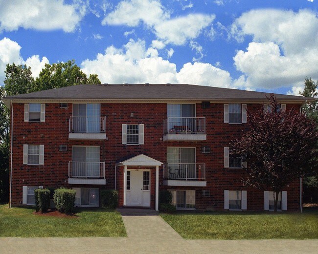 Walnut Hill Apartments For Rent in North Royalton, OH