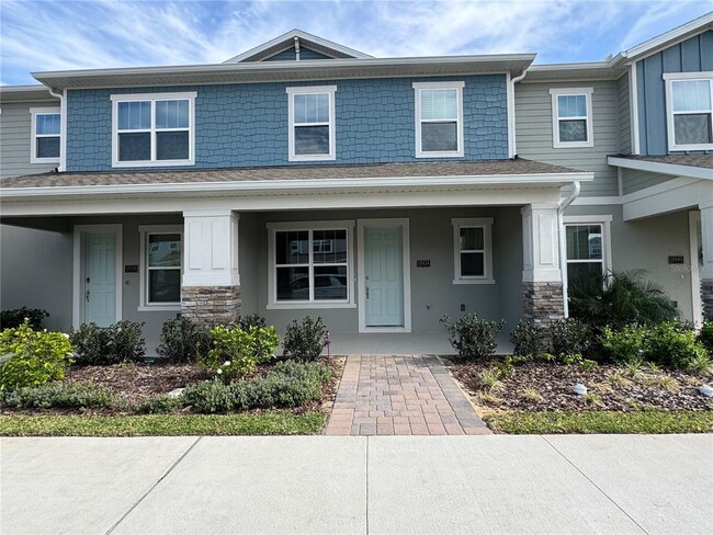 Photo - 16434 Hamlin Hls Rd Townhome