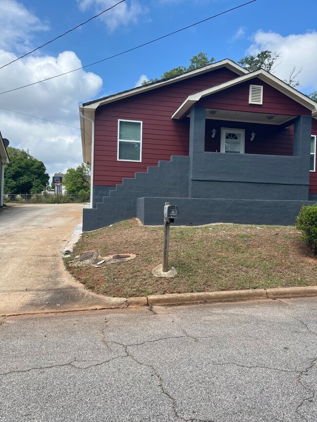 Photo - 122 Locust St
