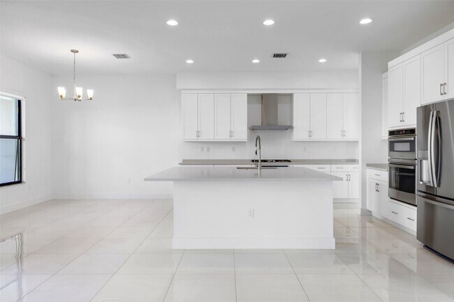 Photo - 8551 Swinley Frst Wy