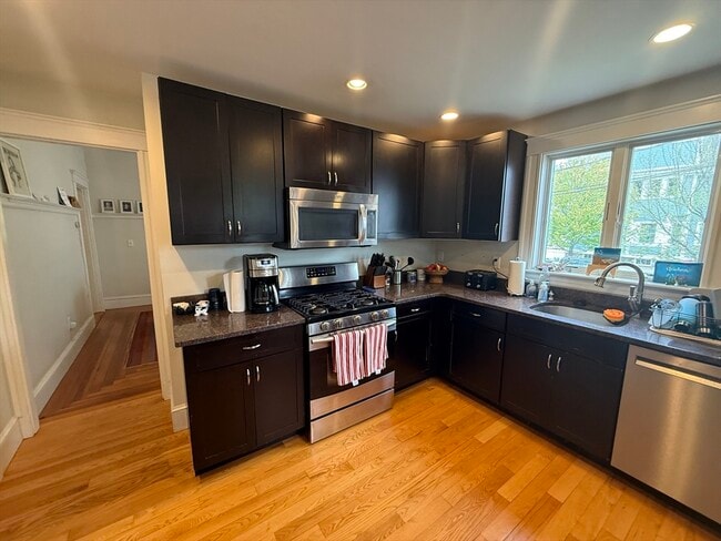 Photo - 49 Grafton St Unit 1