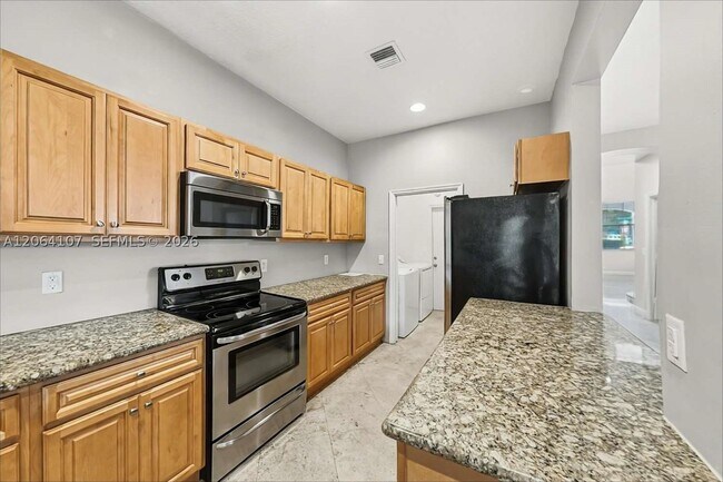 Photo - 1250 W Magnolia Cir