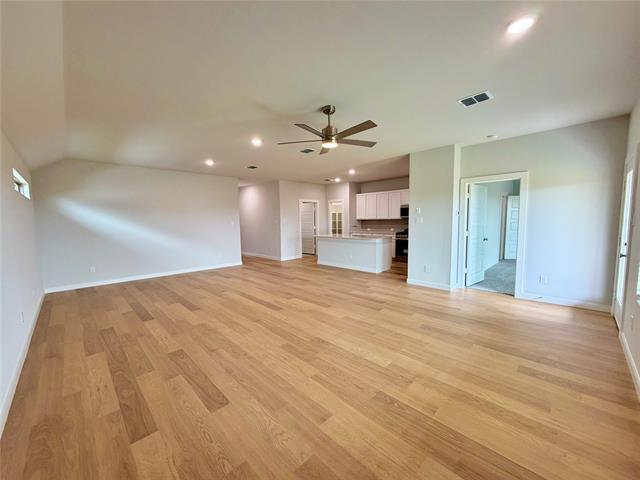 Photo - 905 Pink Skies Dr