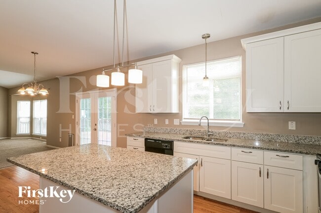 Photo - 74 Huckleberry Ct