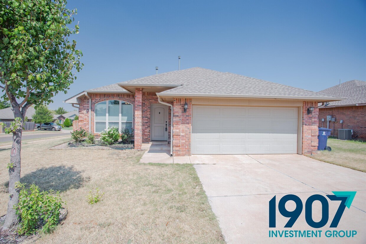 Photo - 6833 NW 157th St (Edmond, OK)