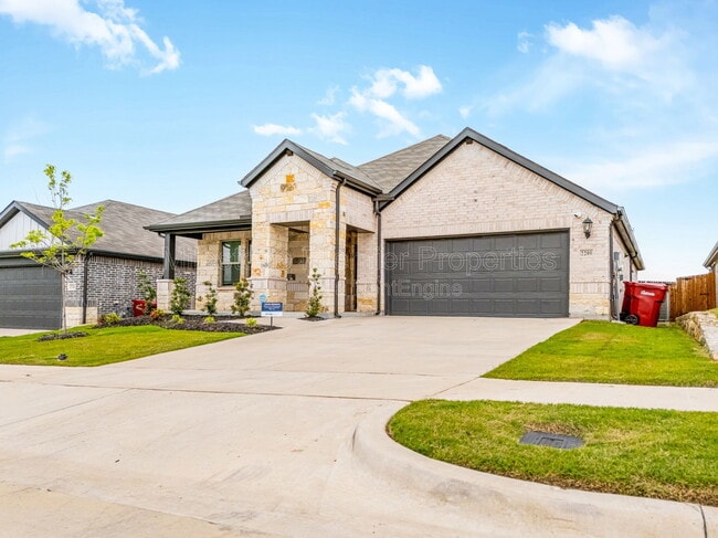 Photo - 2200 Dunbar Dr