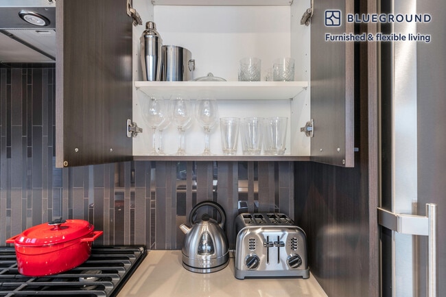 Photo - 939 W Washington Blvd Unidad FL6-ID213