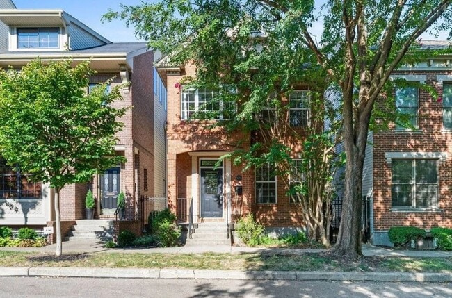 Building Photo - 929 Weninger Cir