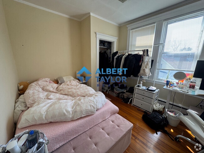 Building Photo - 33 Shannon St Unit 3 Rental
