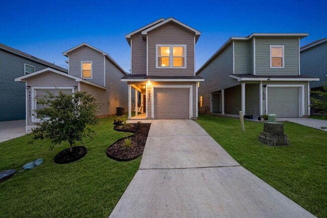 Building Photo - Where Modern Style, Cozy Living, and Effortless Comfort Come Together Perfectly