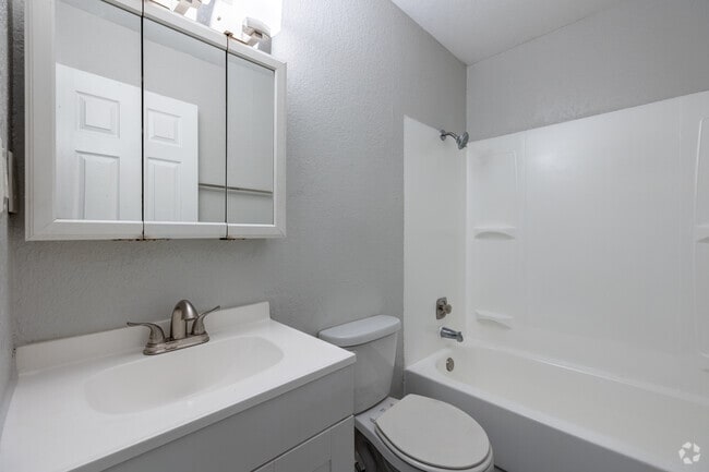 2 BR, 1 BA - 720 SF - Bathroom