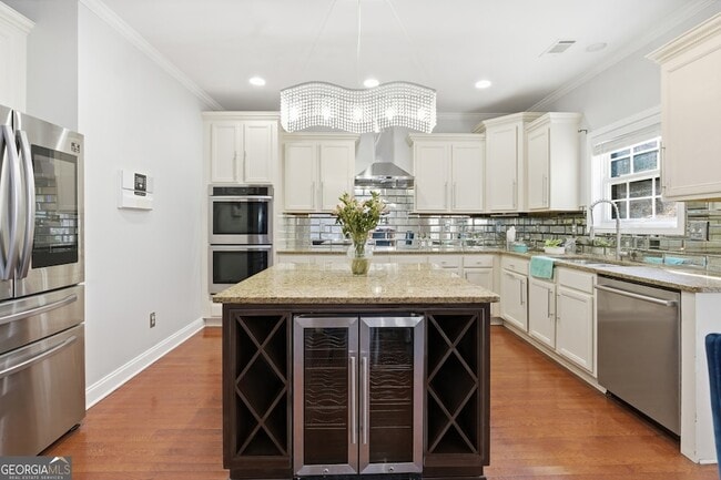 Photo - 3311 Bartlett Ave NE