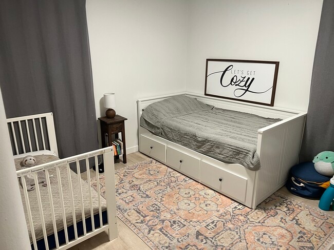 Photo - 2717 NE Weidler St