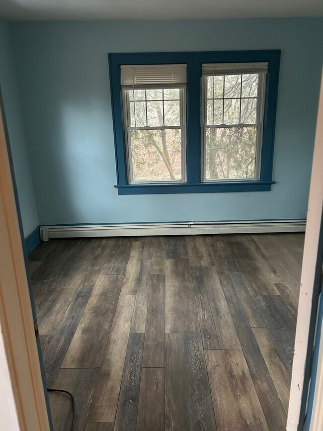 Photo - 2119 Maple Ave