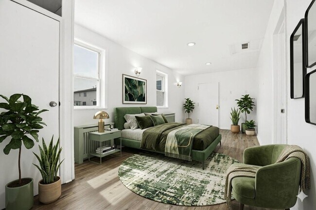Photo - 826 7th St