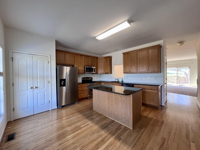 Photo - 152 Pumpkin Patch Ln