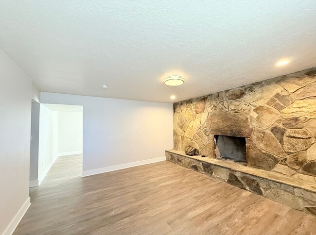 Photo - 250 N 360 W Unit Lower