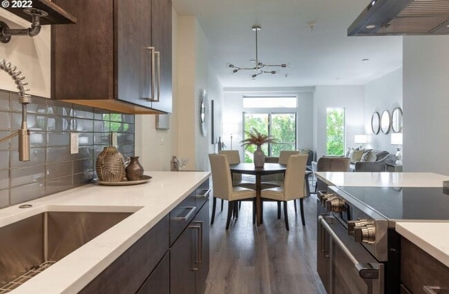 Photo - Luxury Rental With A River View Unit 3777 Klindt Dr.