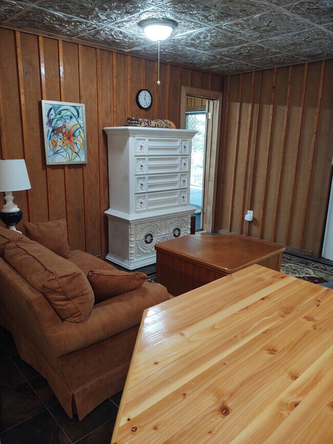 Bedroom entrance - 297 Knoll Dr Unit B