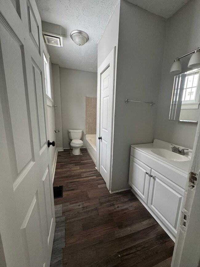 Photo - 232 Cleveland Ave