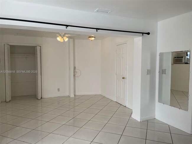Photo - 14545 SW 73rd St Unit side
