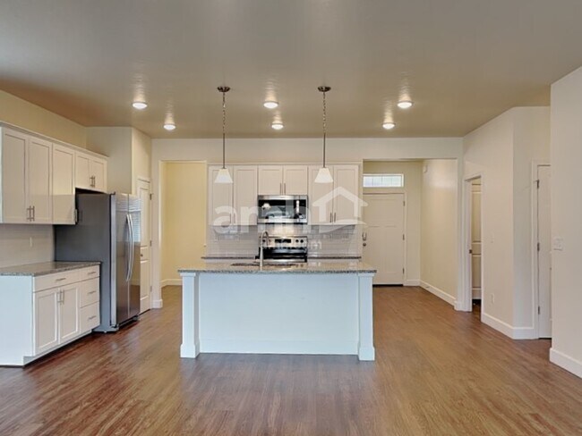 Photo - 164 E Sicily Dr
