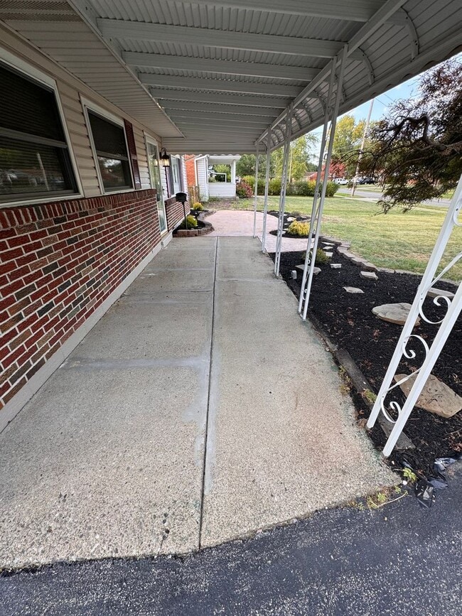 Photo - 3 Bedroom Home