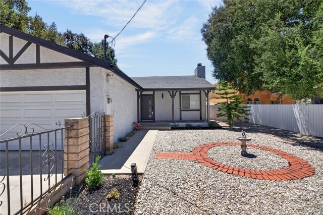 Photo - 8454 Grenoble St