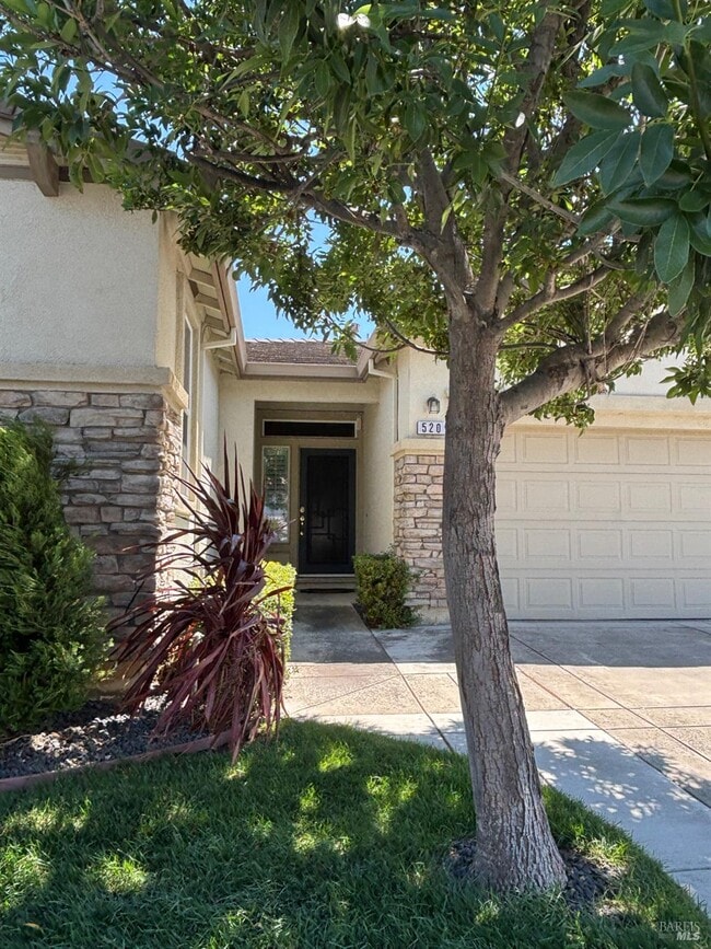 Photo - 520 Arlington Dr