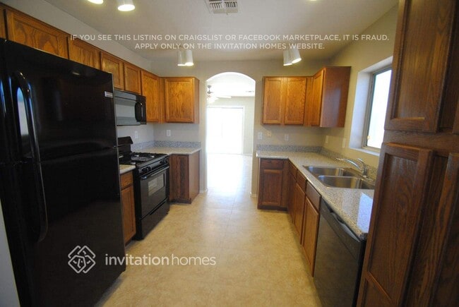 Photo - 12563 W Charter Oak Rd