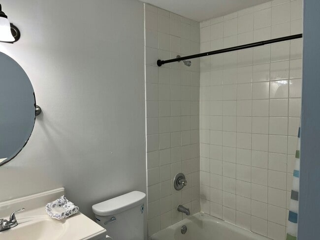 55 Vining Ct Unit 1
