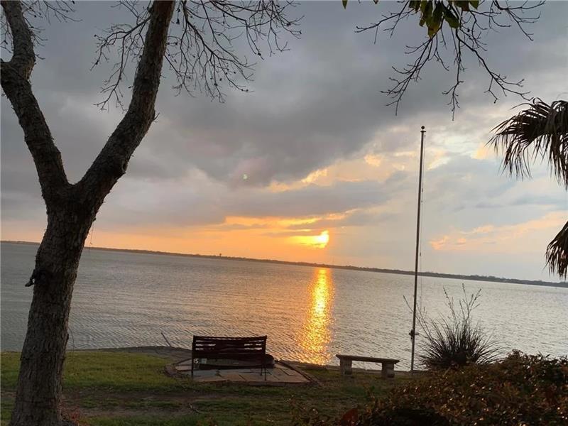 Photo - 3922 Mediterranean St