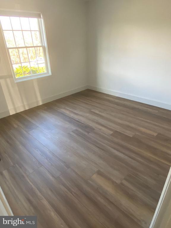 Photo - 1087 Mt Tom Rd Unit 203