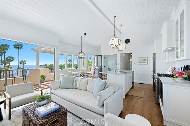 Building Photo - 360 Cliff Dr Rental