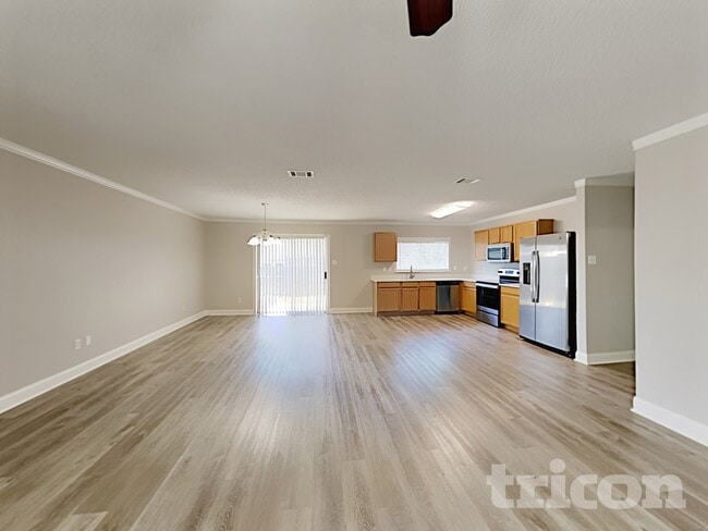 Photo - 135 Jefferson Dr