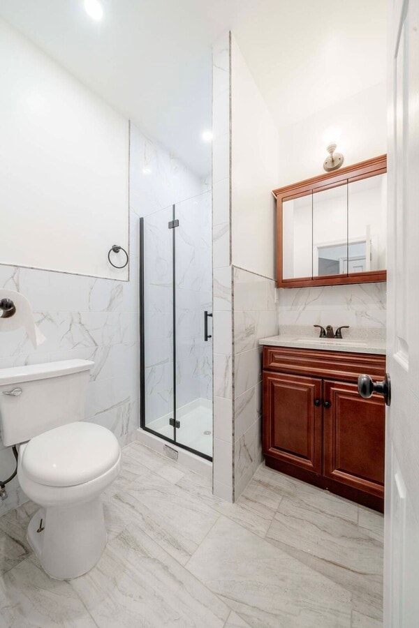 Photo - 211 W 122nd St