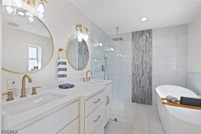 Photo - 2232 SE 27th St