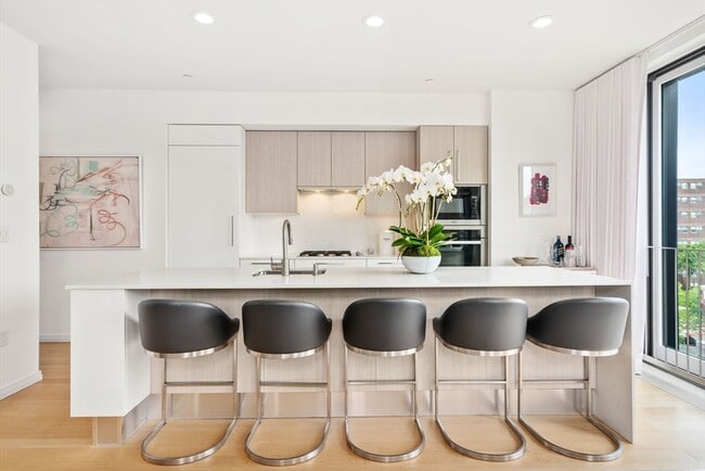 Photo - 7 E Springfield St Unit 5B