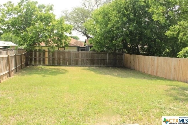 Photo - 107 Jason Dr Unit A