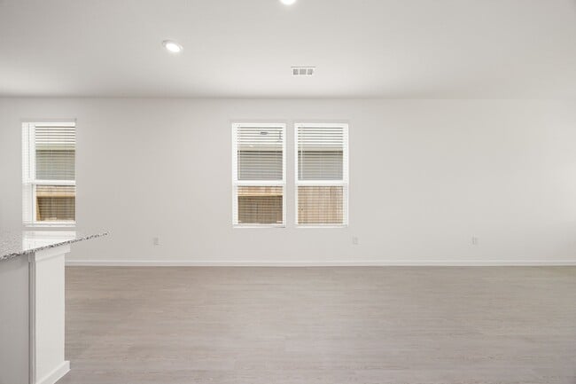 Photo - 26270 Arrowleaf Dr