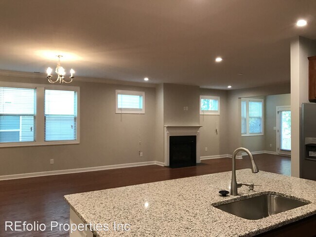 Photo - 4 br, 3 bath House - 2113 McKenzie Ridge Lane