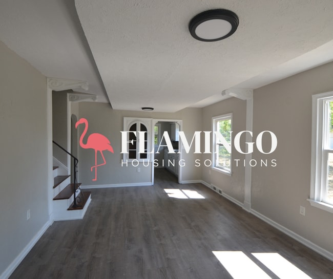 Photo - 706 Gramont Ave