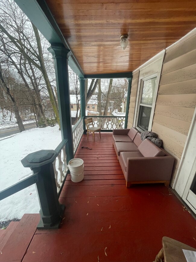 Photo - 207 S Aurora St