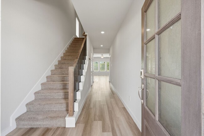 Photo - 17430 Rosette Grass Dr