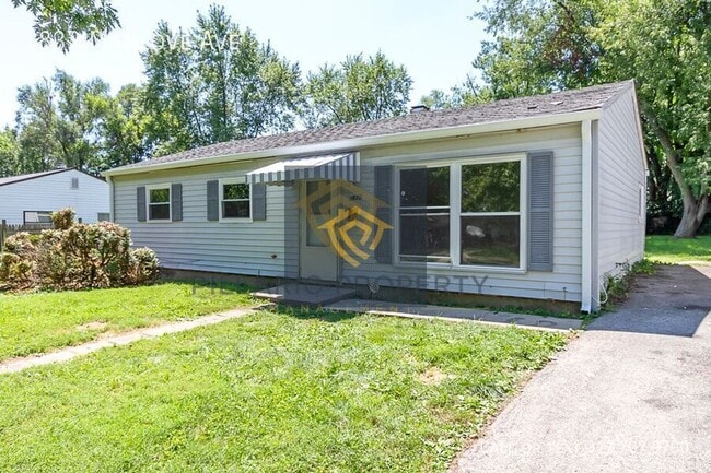 Photo - 2832 Manlove Ave