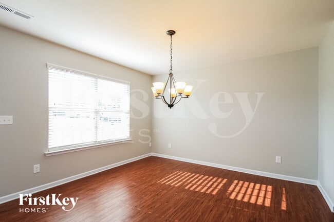 Photo - 270 Mount Olivet Dr