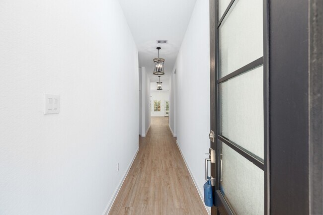 Photo - 28819 Mount Bonnell Dr